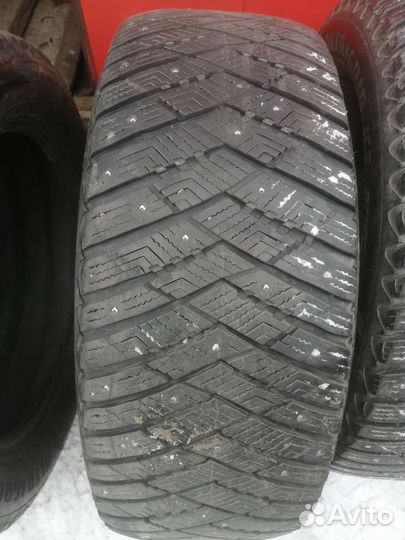 Goodyear UltraGrip Ice Arctic SUV 255/55 R19