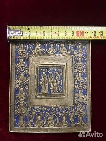 Старинные иконы, кресты, складни меднолитые