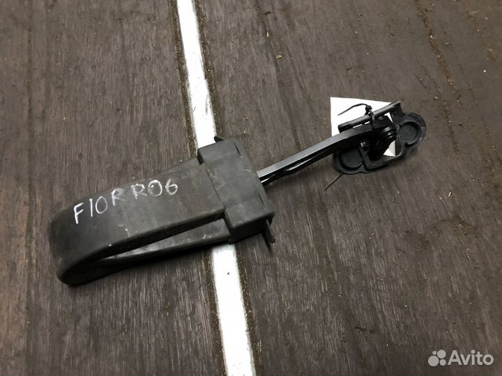 Огранчитель двери задней правой Bmw F10