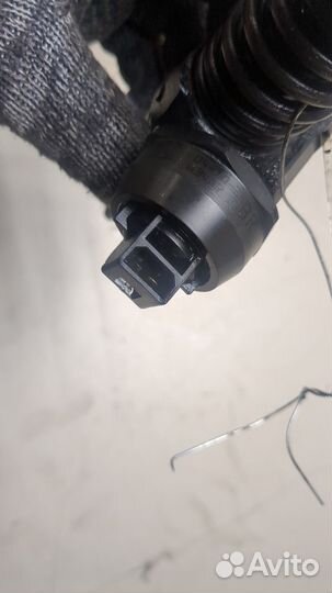 Форсунка топливная Volkswagen Touareg, 2005