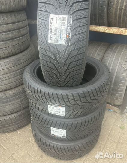 Hankook Winter I'Cept IZ3 X W636A 255/45 R20 105T