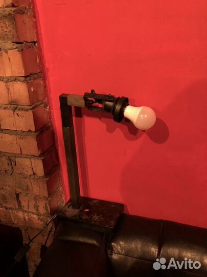 Светильник настольный