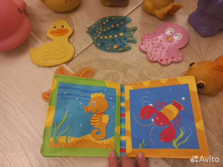 Набор игрушек для купания