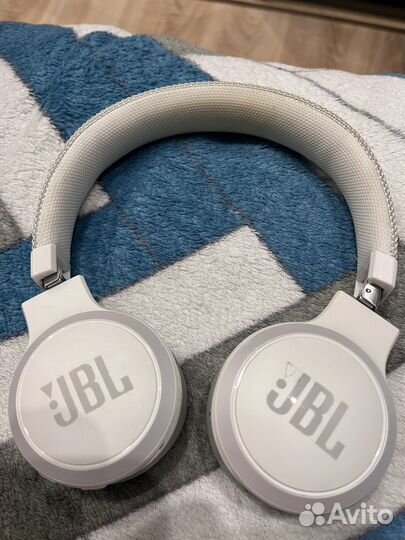 Беспроводные наушники JBL Live 400BT Blue