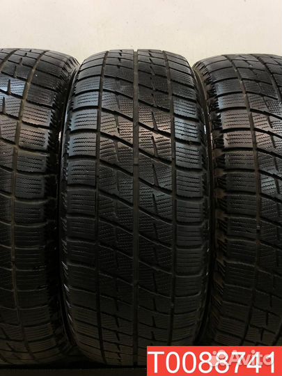 Bridgestone Ice Partner 215/55 R17 101R