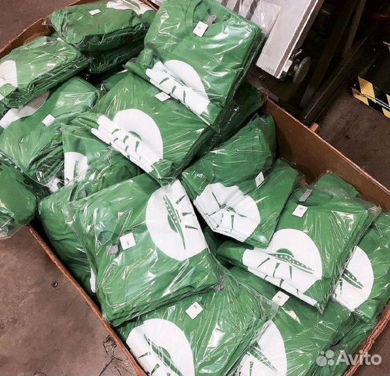 Печать принтов на одежде вышивка шелкография