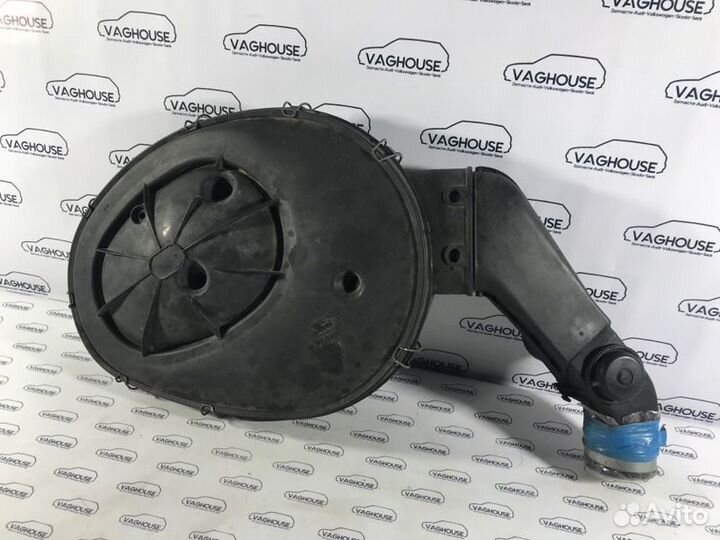 Корпус воздушного фильтра Ford Sierra MK 1 2.0