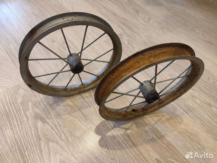 Колеса для коляски inglesina