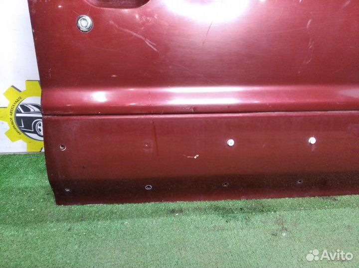 Дверь передняя правая Mitsubishi Montero V20 6G72