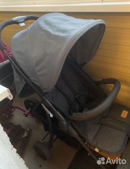 Прогулочная коляскаtomix