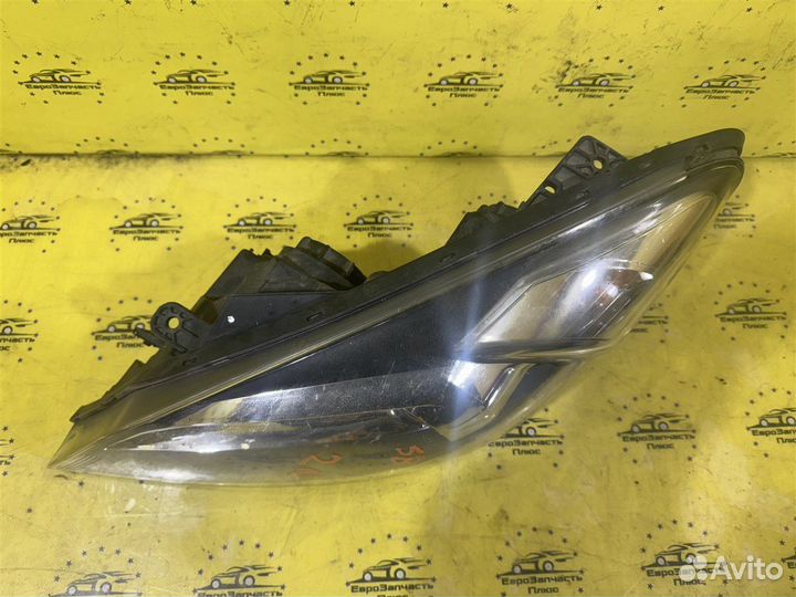 Фара передняя левая Kia Ceed