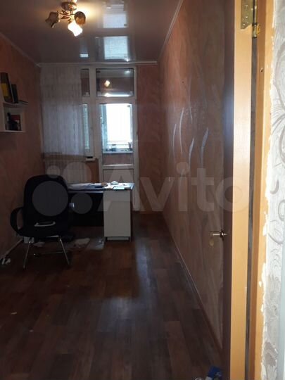 4-к. квартира, 100 м², 1/2 эт.