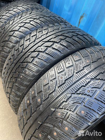 Kumho I'Zen RV Stud KC16 255/55 R18
