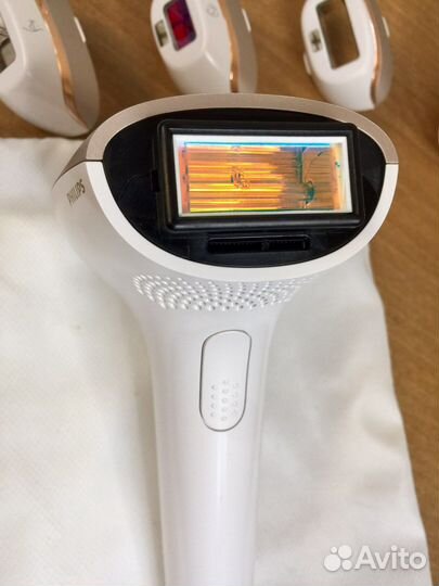 Фотоэпилятор Philips SC1999 Lumea Advanced