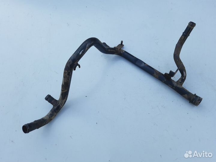 Трубка охлаждения Skoda Octavia A4 Golf 4