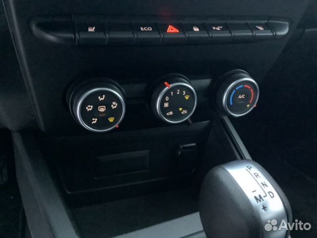 Блок управления отопителем Renault Arkana пробег