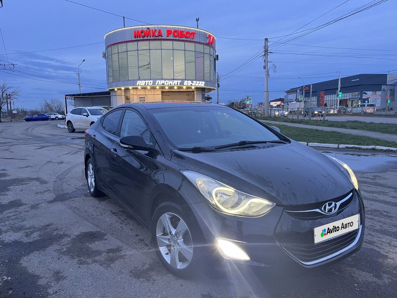 Hyundai Elantra: фото владельца