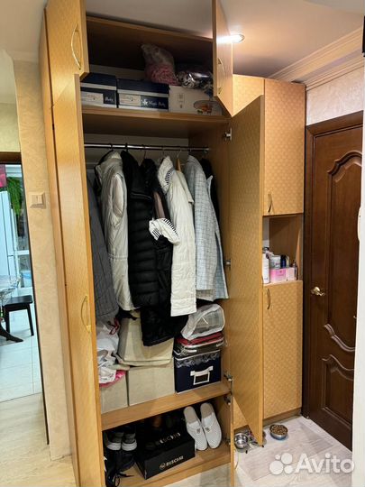 Шкаф распашной