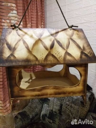 Кормушка для птиц