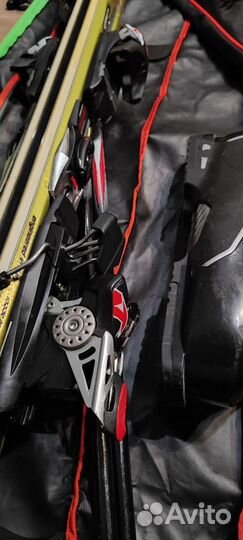 Горные лыжи ботинки палки