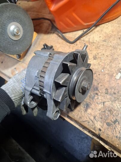 Генератор ваз2106