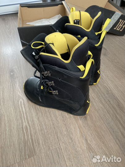 Сноубордические ботинки BF