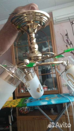 Люстра на 3 лампочки