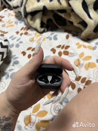 Кейс от наушников pro 4