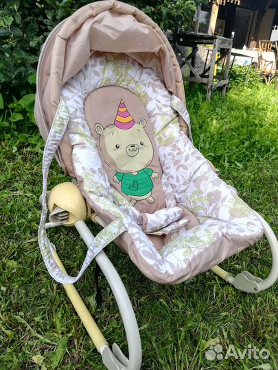 Шезлонг для новорожденных