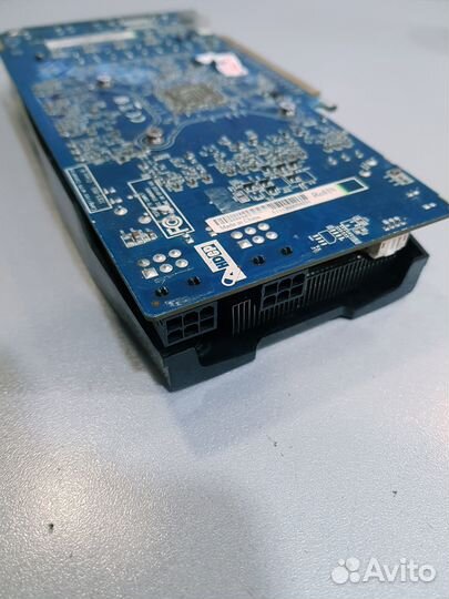 Видеокарта sapphire radeon HD5850 1Гб