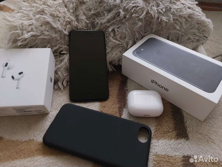 Телефон iPhone 7 128gb