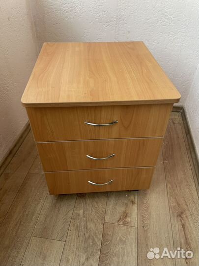 Тумба офисная выкатная