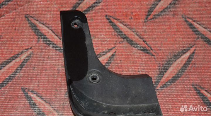 Брызговик задний правый Kia Optima 4