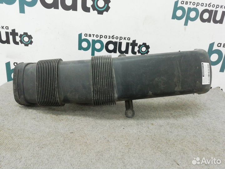 Патрубок воздушного фильтра 13717548901 BMW Х5 E70