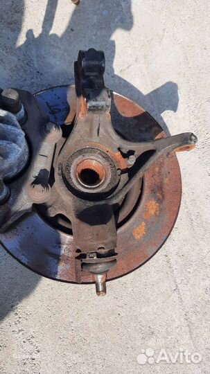 Передний правый поворотный кулак Citroen C4 B7