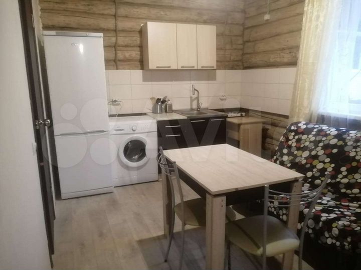 Дом 45 м² на участке 1 сот.