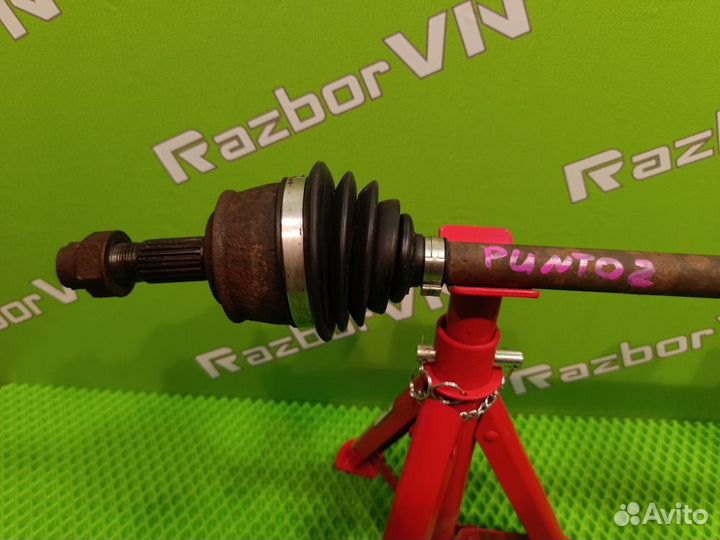 Полуось передняя правая (приводной вал, шрус) Fiat