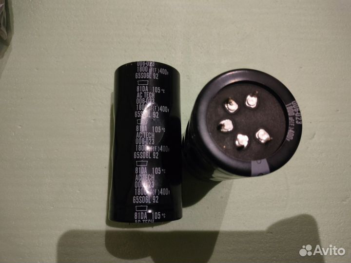 Конденсатор 1800 мкФ 400 в