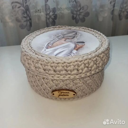 Корзина интерьерная