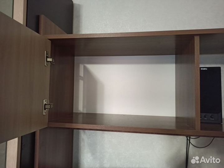 Компьютерный стол бу, в отличном состоянии