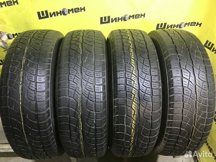 Bridgestone Dueler H/T 687 215/65 R16