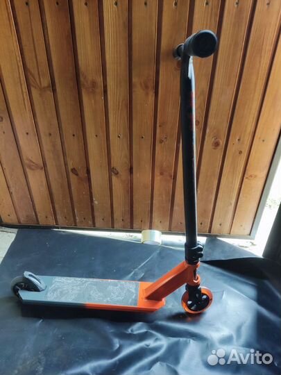 Трюковый самокат MF520 burning Oxelo