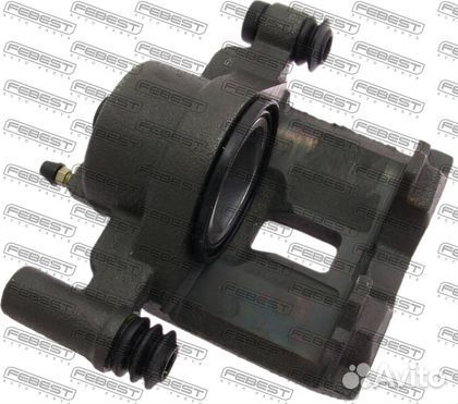 Тормозной суппорт передний левый Mazda Xedos 6 19