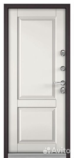 Дверь входная в дом