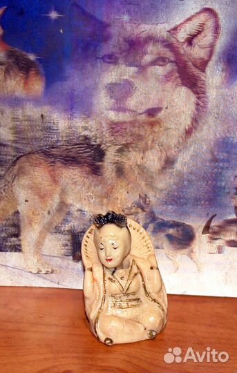 Статуэтка Японка