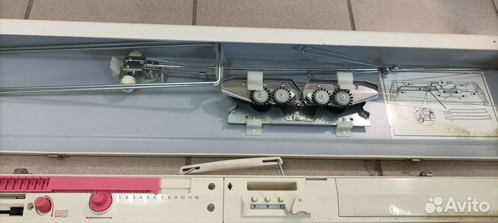 Вязальная машина Toyota KS-858