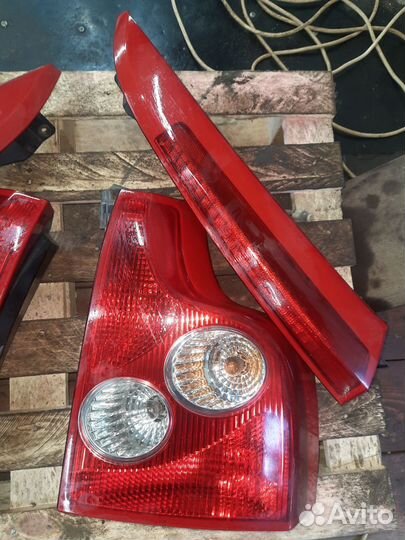 Задние фонари на volvo xc90