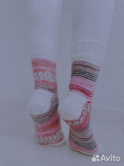 Носки шерстяные ручной вязки