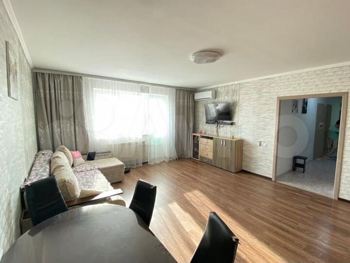 2-к. квартира, 79 м², 4/5 эт.