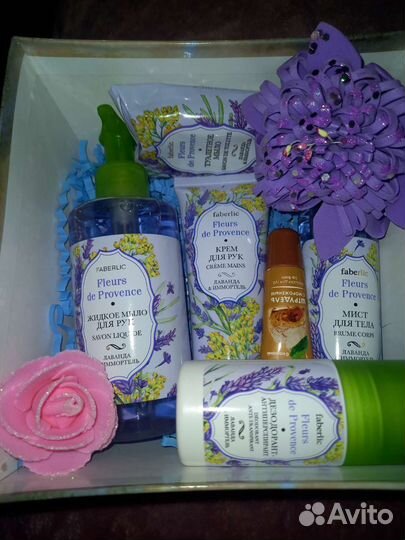 Подарочный бокс женской косметики